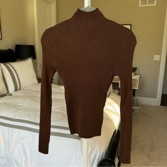 Zara Brown Knit Turtleneck - Picture 2 of 5